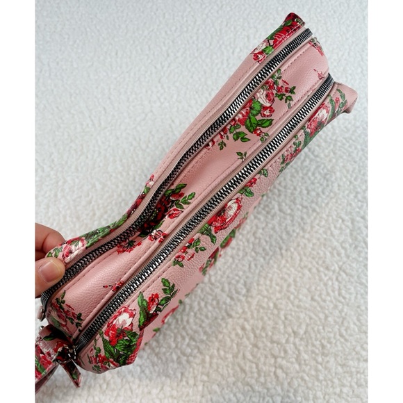 (NWOT) BETSEY JOHNSON • Pink/Multi Floral Print Faux Leather XL Cosmetic Bag - Picture 6 of 16
